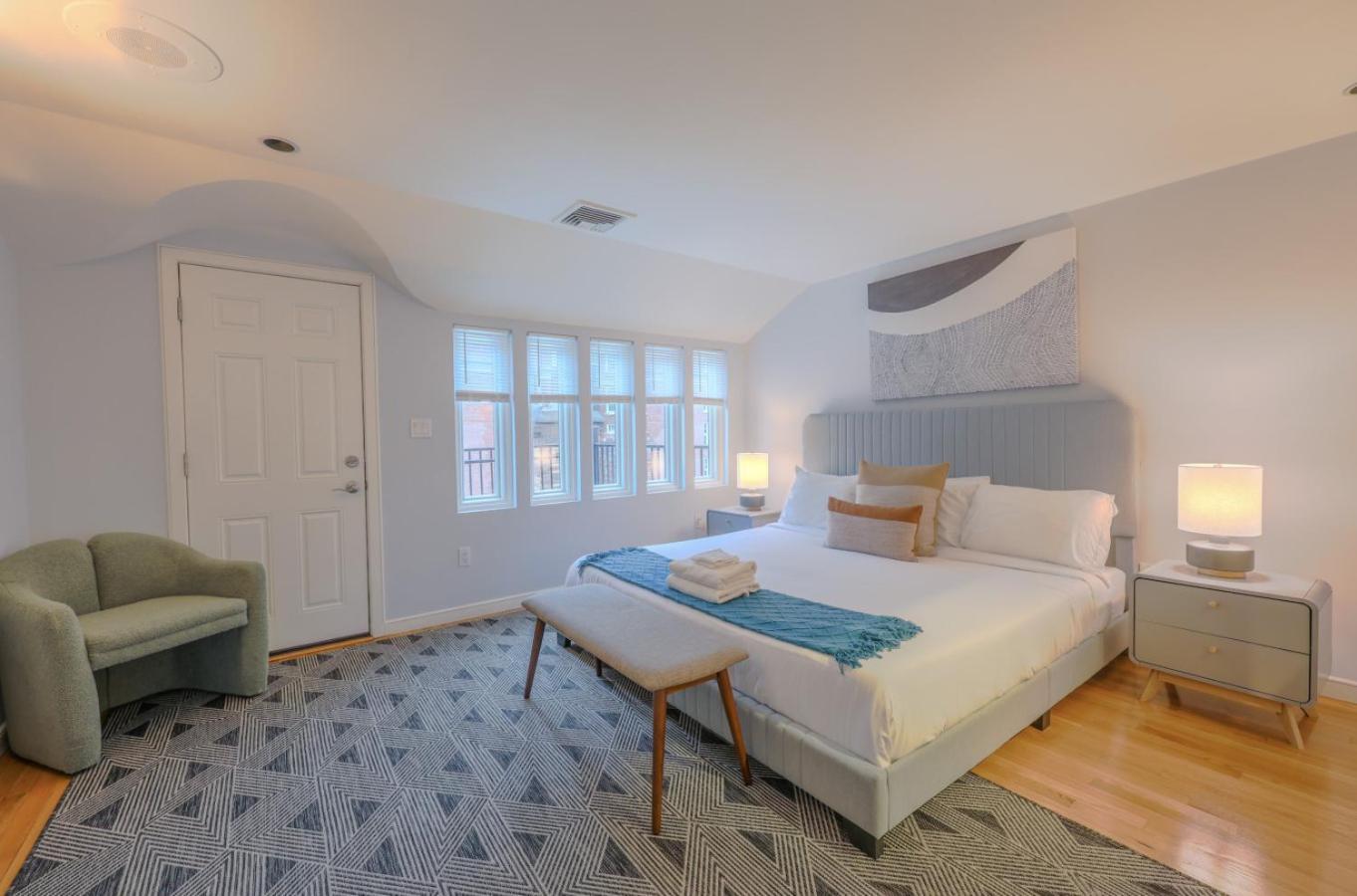 Apartamento Luxurious Fenway 2br Penthouse With Roof Decks Boston